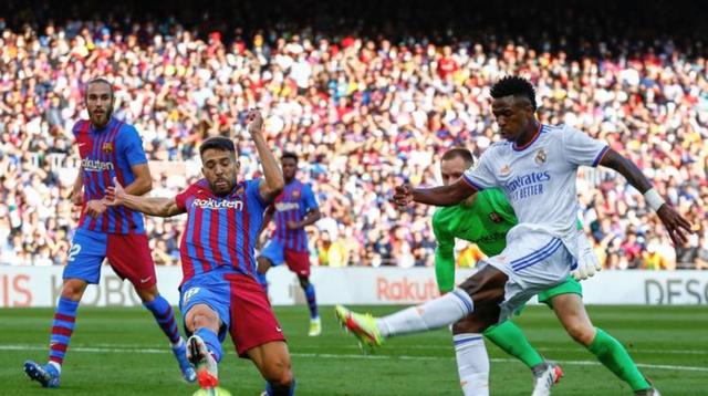 包含西甲赛程吃紧，里昂关键时刻队长鼓劲，气氛紧张，年轻球员得到机会的词条